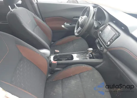 2022 Nissan Kicks Sr Xtronic Cvt из США, поврежденный, VIN 3N1CP5DV1NL501147